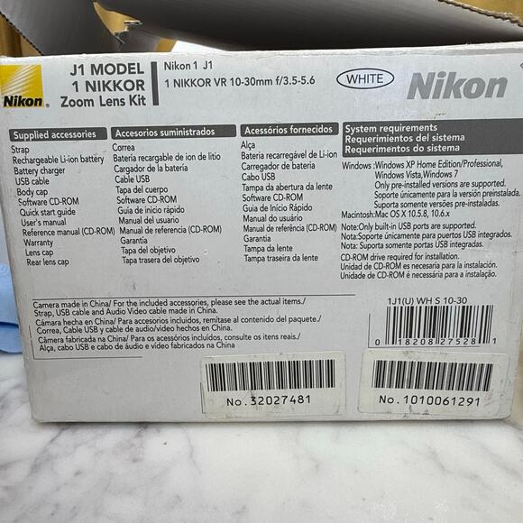Nikon 1 J1 10.1MP Digital Mirrorless Camera White Kit VR 10-30mm Lens Lot - Picture 9 of 13